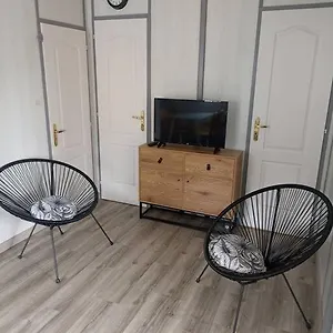 Chalet 4 Personnes Au Calme Appartement